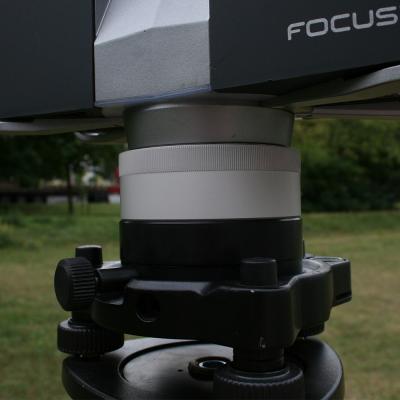 Adattatore per treppiede girevole per FARO Focus (altezza dellasse di simmetria: 196 mm (7,72 pollici)