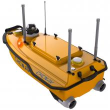 CHCNAV APACHE 3 USV with software